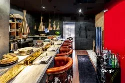 Restaurante 99 Sushi Bar Ponzano - Madrid