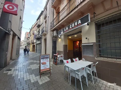 Foto de LA COVA