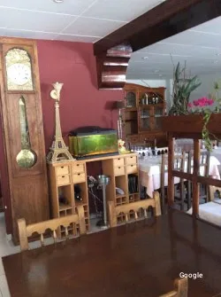 Braseria Alzina, restaurant in Sant Guim de Freixenet