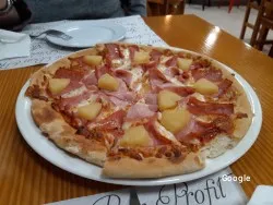 Restaurante Pizzería y Churrasquería Mónica - Bande