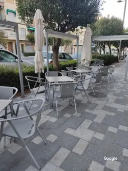 Cafetería Trentatres, restaurant a Biar