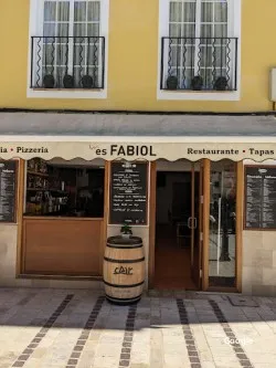 Es Fabiol, jatetxea (Ciutadella de Menorca)