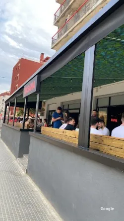 Wasana Pizza, restaurante en Calella