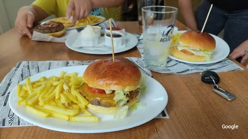 Foto de El esquinazo burger