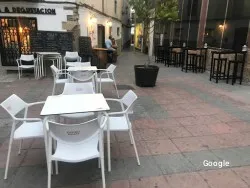 Volga Taberna, restaurant a Baza