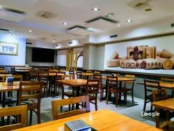 Los Gomez, restaurant in Rubí