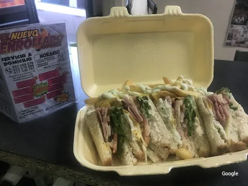 Foto de El Enrollado Express