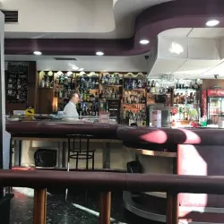 Restaurante Cafetería Bocadillería Cervecería Castilla - Madrid