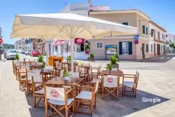 Es Tomatic, restaurant in Es Mercadal