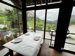 Bar Parrilla El Roxin, ristorante a Llanes