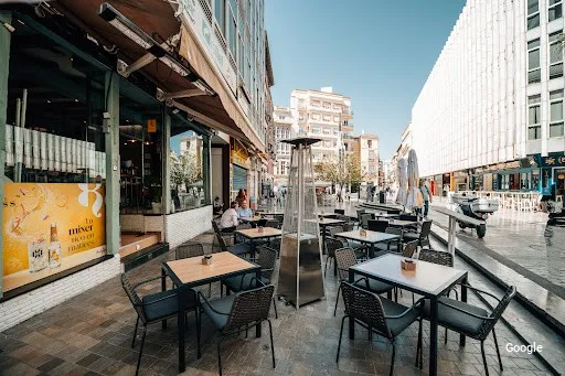 Photo by Madeinterranea Bar de Tapas