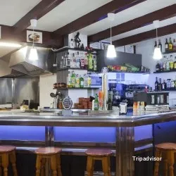 Restaurante Cafeteria dia i nit - Maó-Mahón