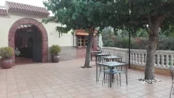 La Font De La Resclosa, restaurant in Cervelló