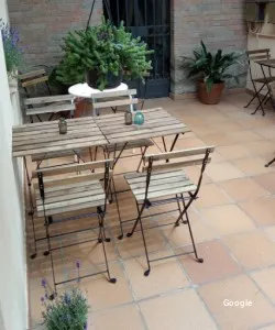 El Terròs Eco-tienda cafetería, restaurant in Casserres