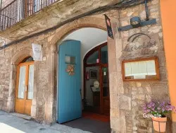 Les Voltes de Sant Sebastia, restaurante en Moià