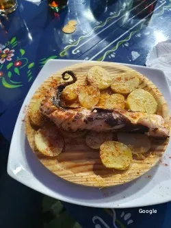 Cerveceria marisqueria El Willy, restaurant a Tocina