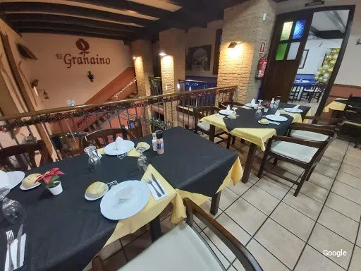 Photo by Mesón El Granaino