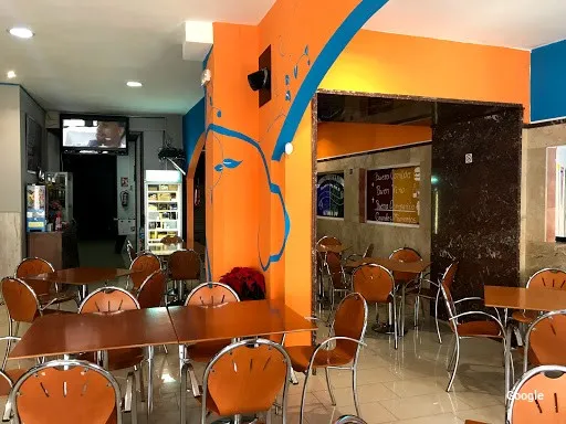 Foto de Es Modern