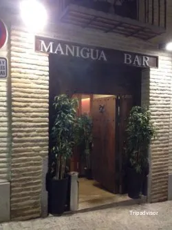 Manigua Bar Wines and Spirits, restaurant a Granada