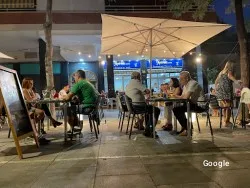 Restaurante Restaurante y Pizzeria Montevideo.Com - Gavà