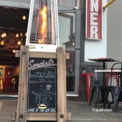 Restaurante Junkyard Dawg - Arrecife