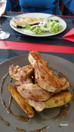 Restaurante Tres Reinas Cerveceria - Granada