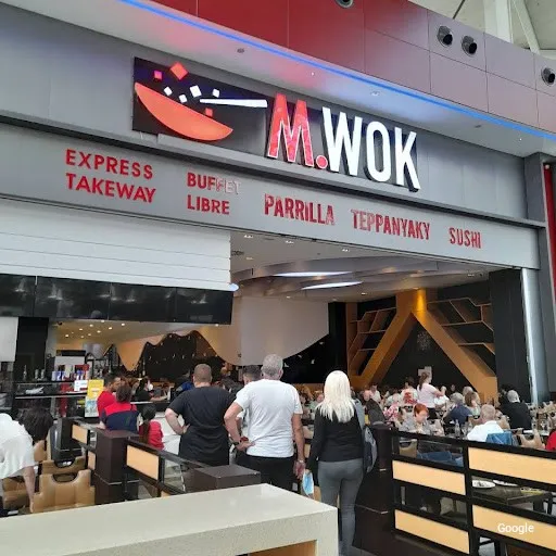 Photo by M. Wok