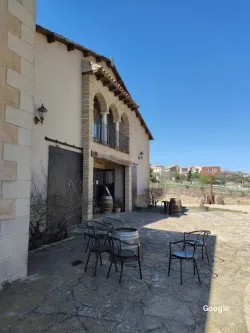 Bodegas Alodia, restaurant in Adahuesca