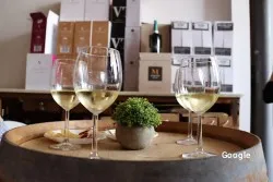 Esnac Bodegas S.L, restaurant a Picanya