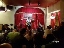 Cabaret-té, restaurant a Villena