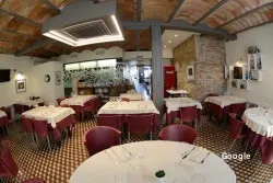 Restaurante Cafe de la Placa, restaurant in Casserres
