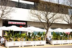 Zezeo Neotaberna, jatetxea (Utrera)