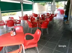 Cafetería Cervecería Ramales, restaurant in Albolote
