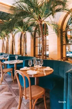 Restaurante Voltereta, Bienvenido a Manhattan - Valencia
