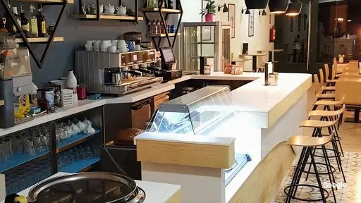 Foto de D'gusta Bakery & café