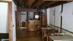 Bar Casco Viejo, restaurant in Segovia