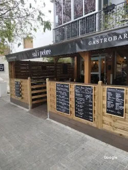 Sal i Pebre Gastrobar, restaurant a Calafell