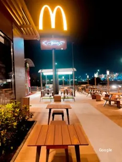Restaurante McDonald's - Oasiz - Torrejón de Ardoz