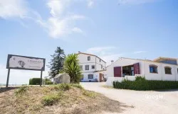 Restaurante Bodega J.Miquel Jané, ristorante a Font-rubí