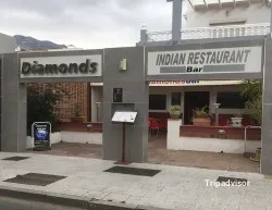 Diamonds Cafe Bar, restaurante en Benalmádena