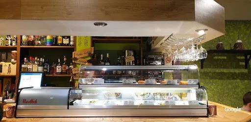 Photo by BASERRI comida y bebida