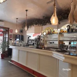 Bar Muntanya, restaurant in La Bisbal d'Empordà