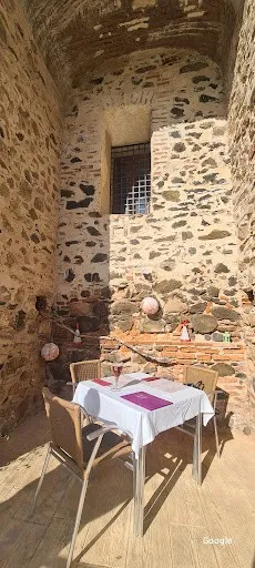 Moba, jatetxea (Fuentes de León)