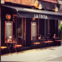 Restaurante Cafetería Cervecería La Troya - Valdés