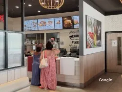 KFC Imaginalia, restaurante en Albacete