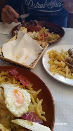Restaurante La Bodega de la muralla - Antequera