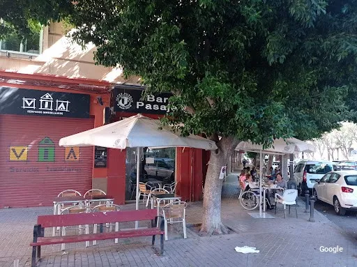 Foto de Cafetería El Pasaj