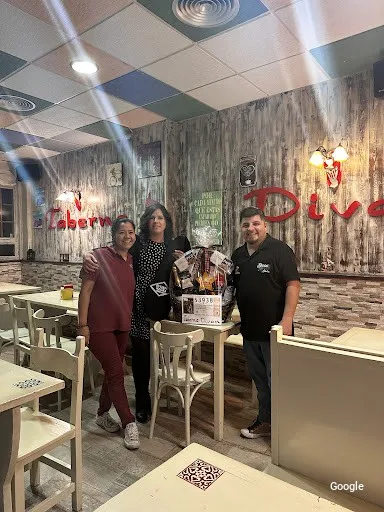 Foto de Taberna Divan