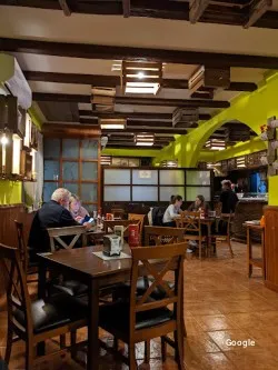 Maruja Limón desayunos y tapas, restaurant a Adra