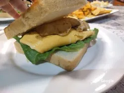 Burguer Acapulco, ristorante a Valverde de la Virgen